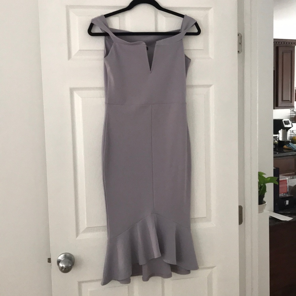 Fitted lilac dress